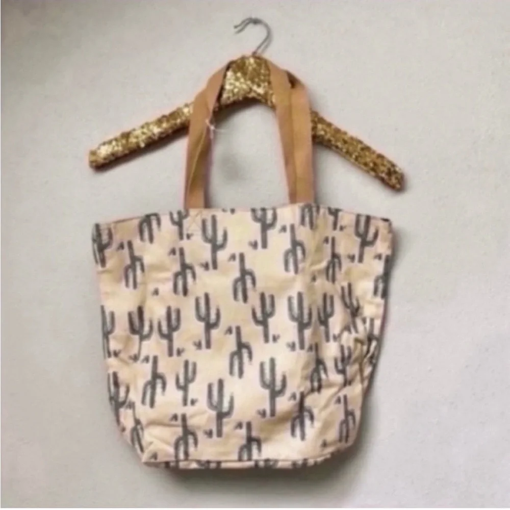 Fair Trade Handcrafted Artisan Cactus Tote Bag - Picture 1 of 3